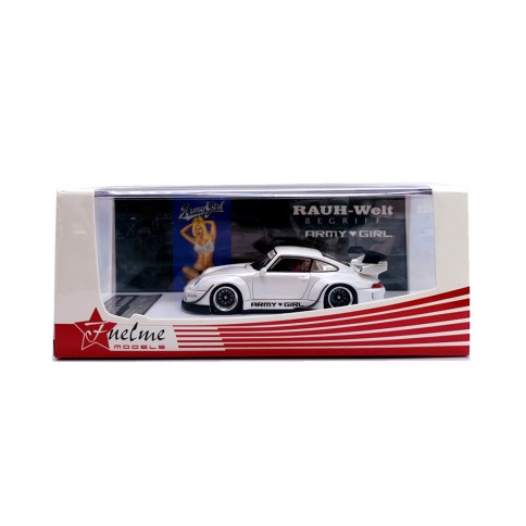 希少品　1/64 fuelme RWB armygirl hqdefault.jpg